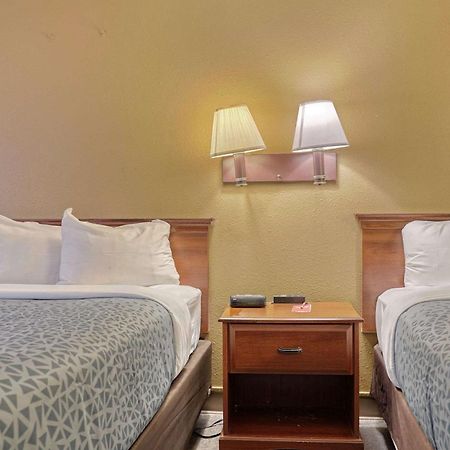 Econo Lodge Raleigh Eksteriør bilde