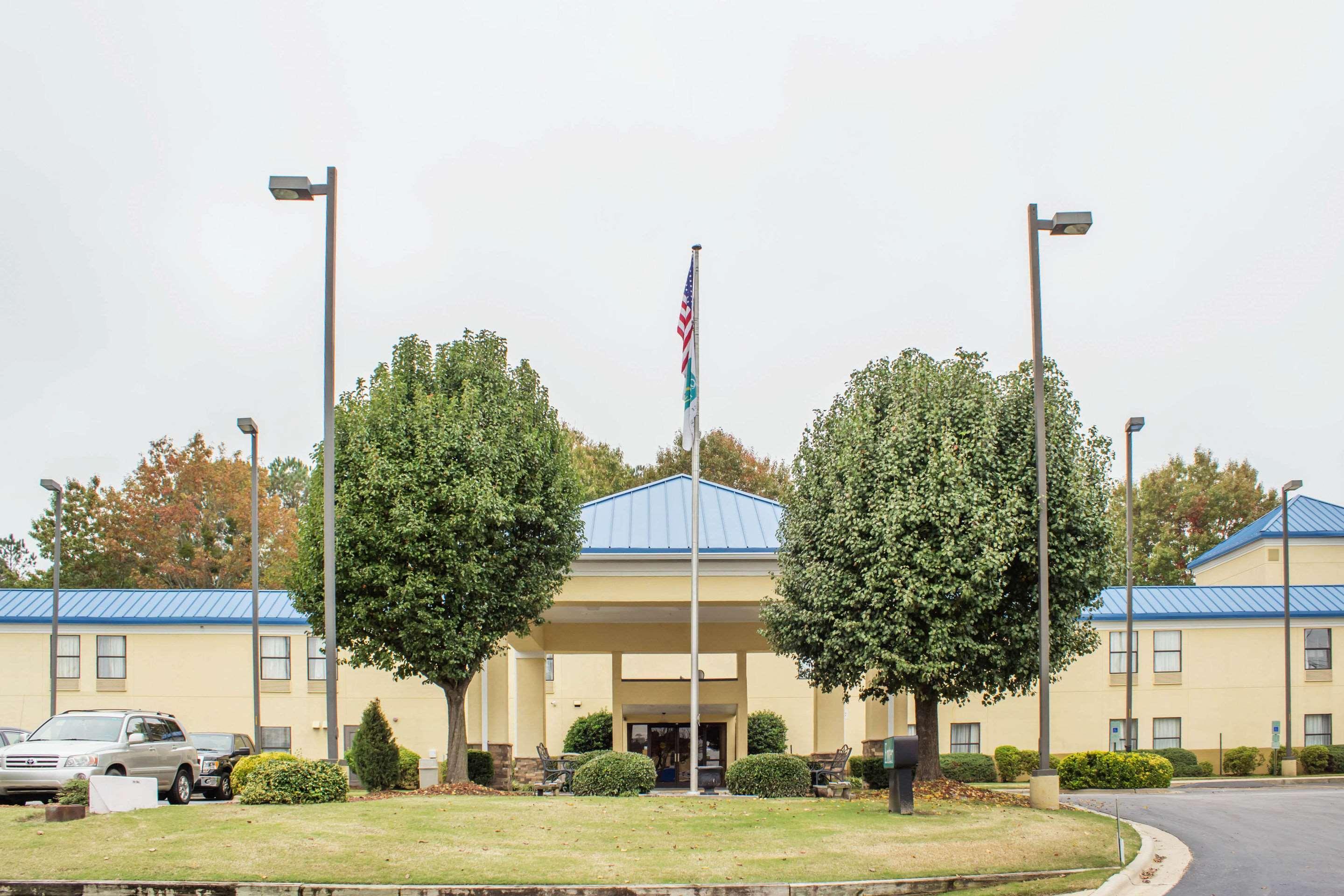 Econo Lodge Raleigh Eksteriør bilde