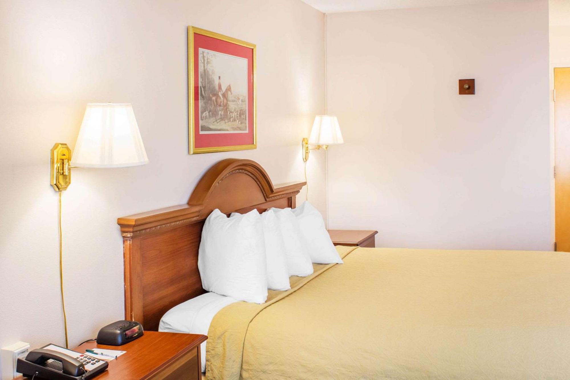 Econo Lodge Raleigh Eksteriør bilde