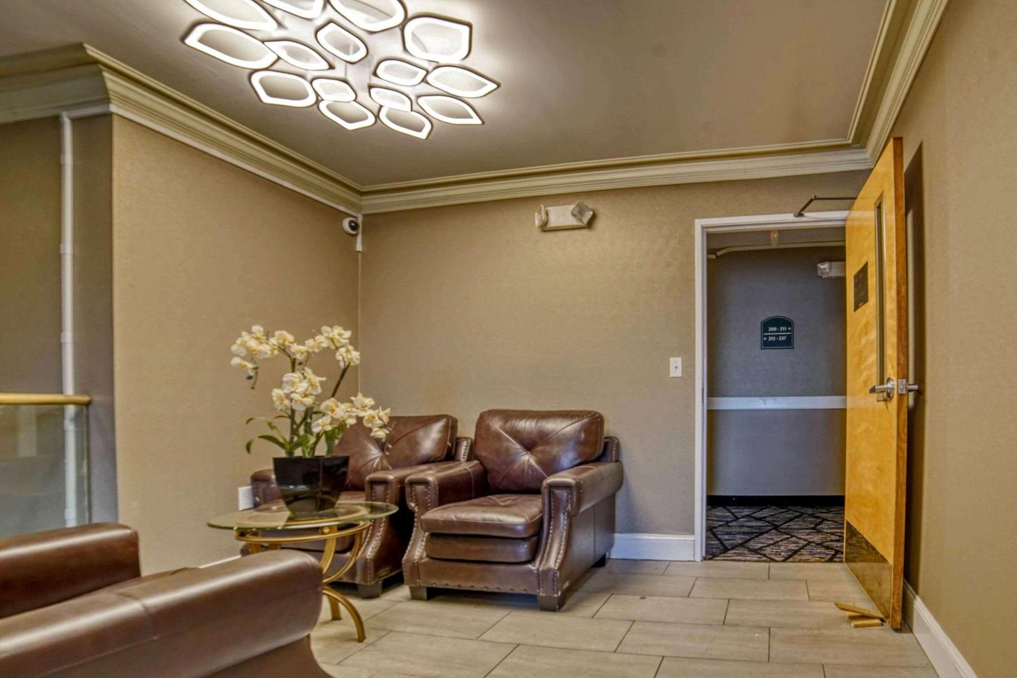Econo Lodge Raleigh Eksteriør bilde